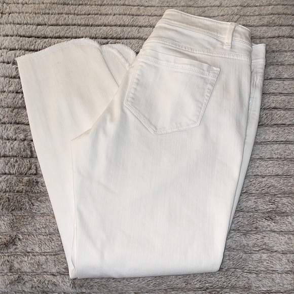 J. Jill Authentic Fit slim ankle White Denim Jeans Sz. 6 - Picture 16 of 16